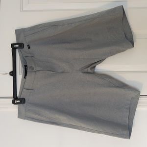 EUC Travis Mathew shorts